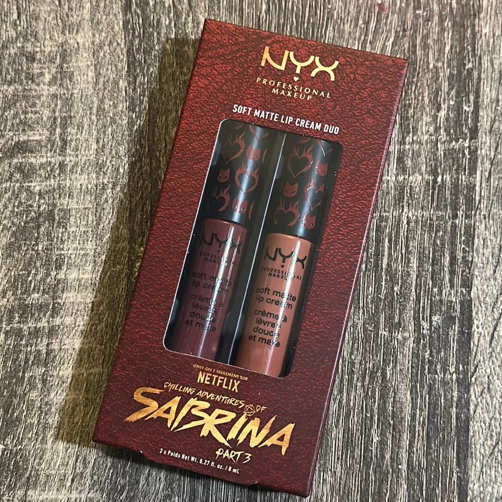 🥰🥰NYX Chilling Adventures of Sabrina Soft Matte Lip Cream Duo🥰🥰